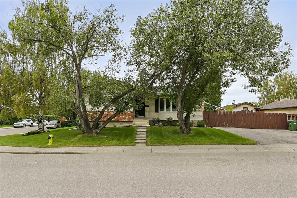 1860 Lysander Crescent SE, A2250755, Alberta,