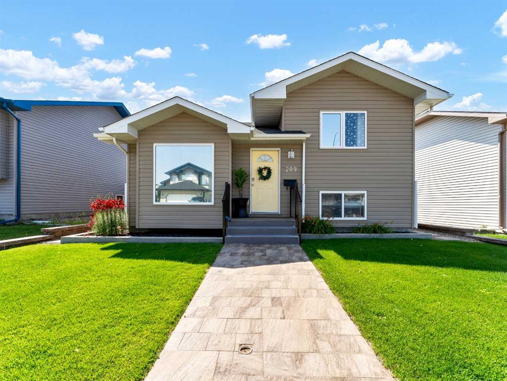 209 Hunt Crescent NE, A2250794, Alberta,