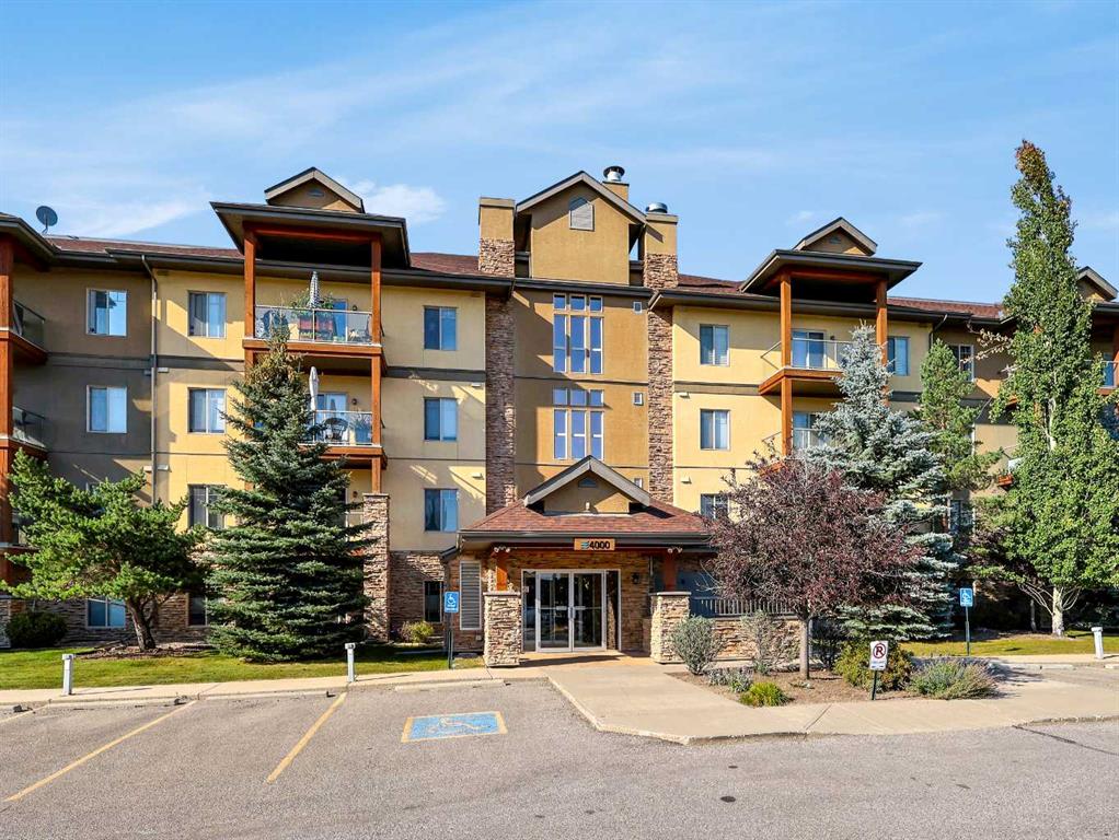 4306, 92 Crystal Shores Road , A2250816, Alberta,