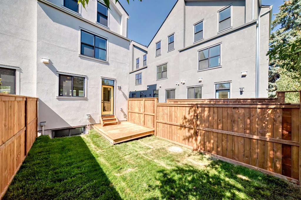 Third View of 5404 6 Street SW, Windsor Park, Calgary, Alberta, T2V 0C6