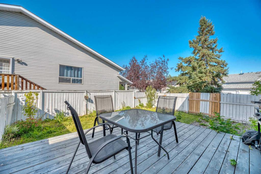 Fifth View of 237 Willowbrook Close NW, Willowbrook, Airdrie, Alberta, T4B 2J6