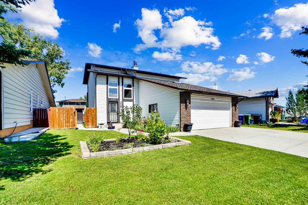 103 Castlebury Way NE, A2250994, Alberta,
