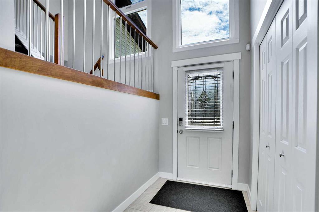 Fourth View of 103 Castlebury Way NE, Castleridge, Calgary, Alberta, T3J 1K8