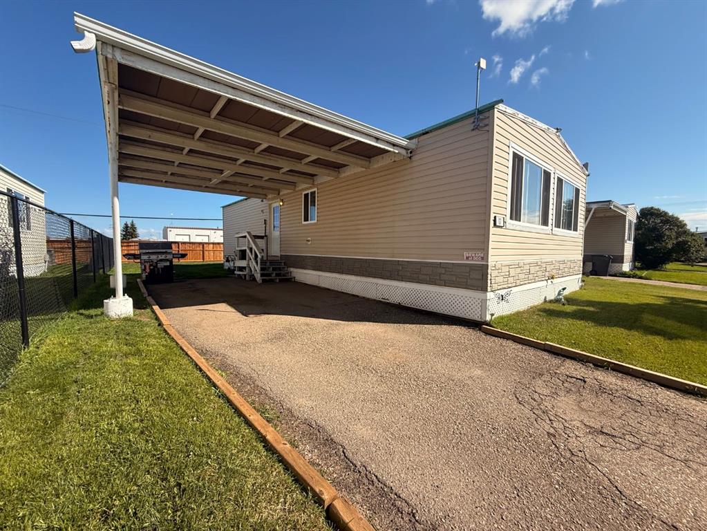 17, 5308 57 Street , A2251046, Alberta,