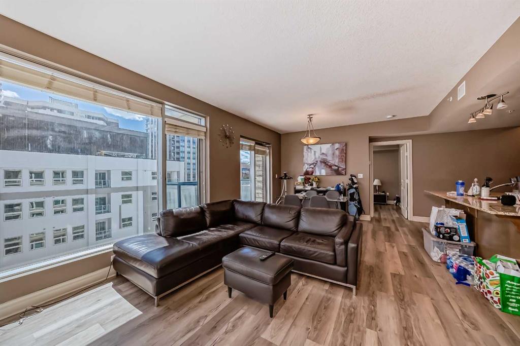 Fifth View of 1407, 910 5 Avenue SW, Downtown Commercial Core, Calgary, Alberta, T2P 0C3