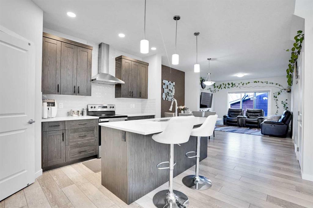 Fifth View of 22 Savanna Villas NE, Saddle Ridge, Calgary, Alberta, t3j 2e5