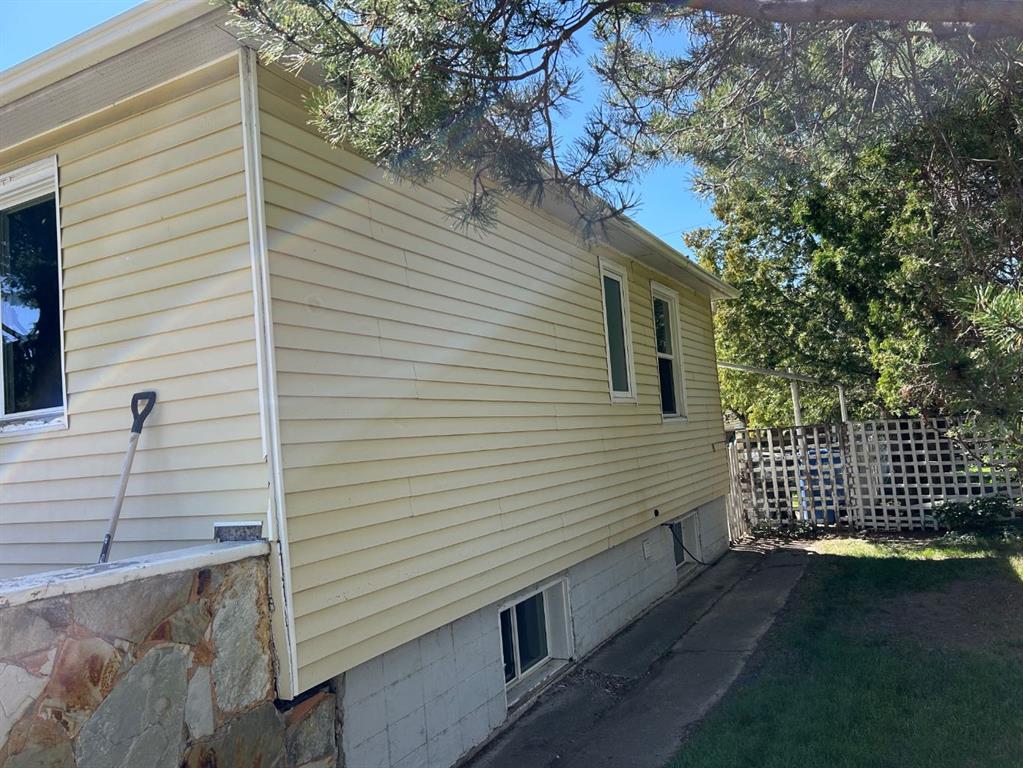 Fifth View of 1110 20 Street S, Victoria Park, Lethbridge, Alberta, T1K 2E2