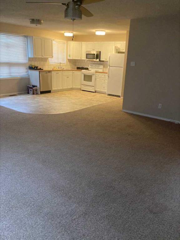 Fifth View of 16 Rossland Bay SE, Ross Glen, Medicine Hat, Alberta, T1B 2C3