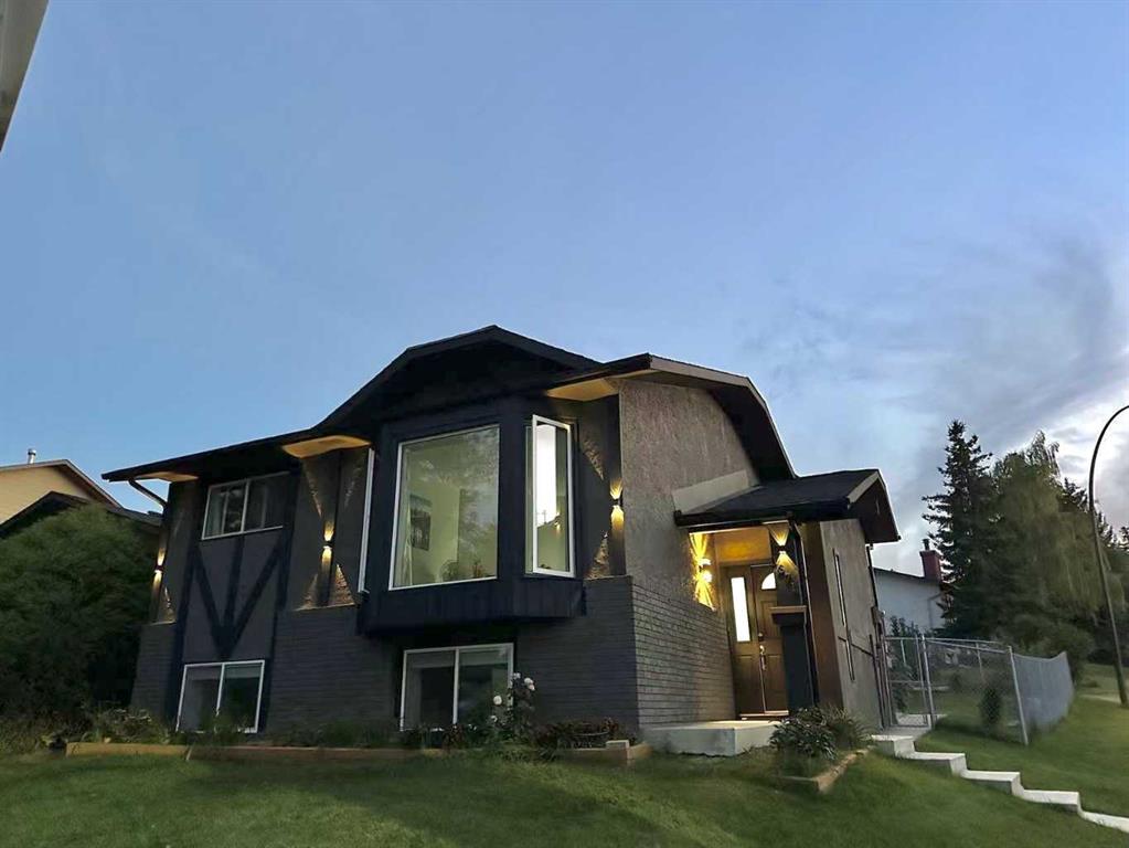 Fifth View of 1371 BERKLEY Drive NW, Beddington Heights, Calgary, Alberta, T3K 1T4