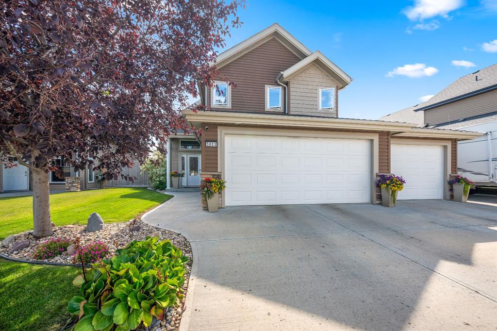 Second View of 5803 20 StreetClose , College Park, Lloydminster, Alberta, T9V 3M5
