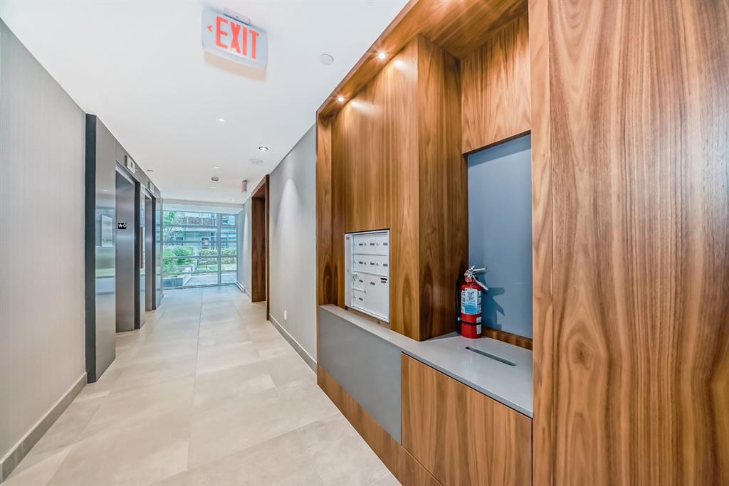 Fourth View of 102, 88 Waterfront Mews SW, Chinatown, Calgary, Alberta, T2P 1K7