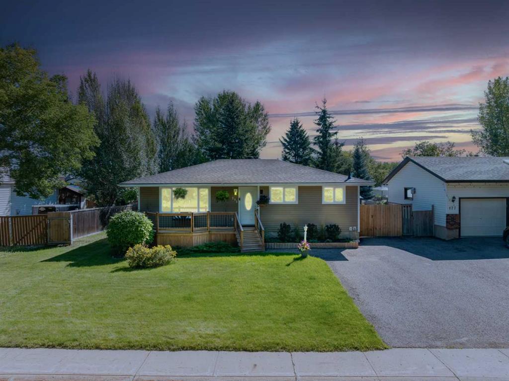 173 Hilltop Crescent , A2251128, Alberta,