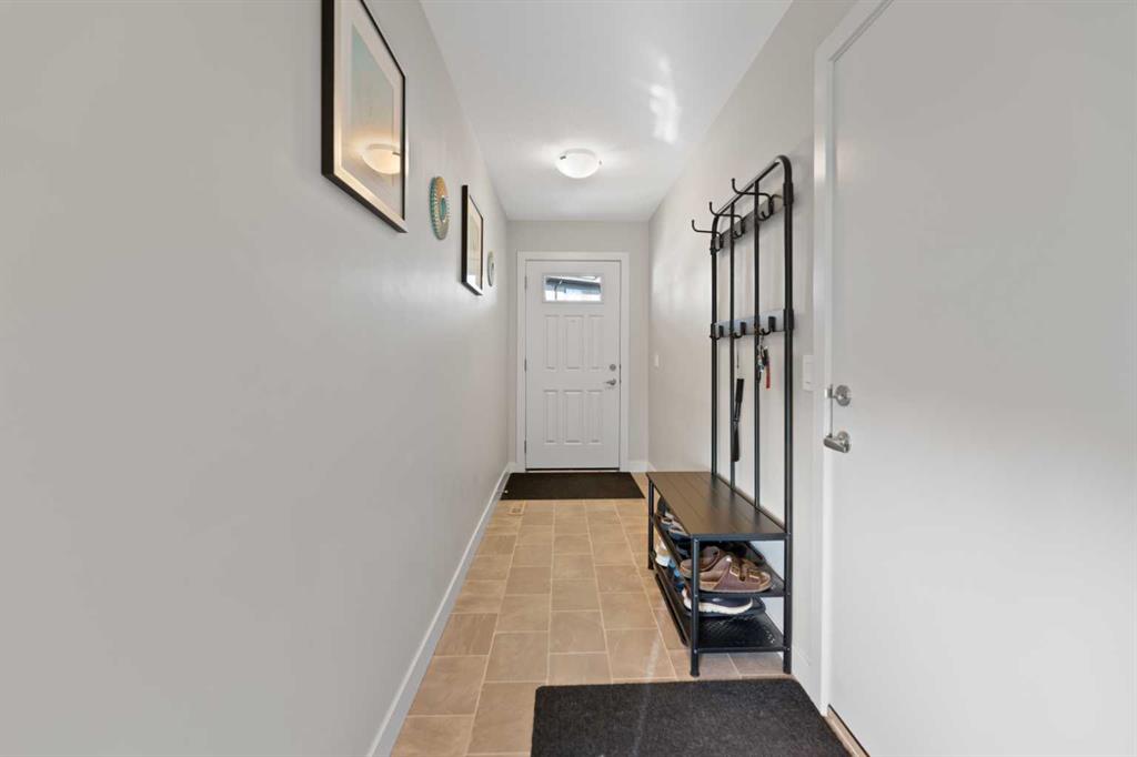 Fourth View of 172 Sage Hill Grove NW, Sage Hill, Calgary, Alberta, T3R 0Z8