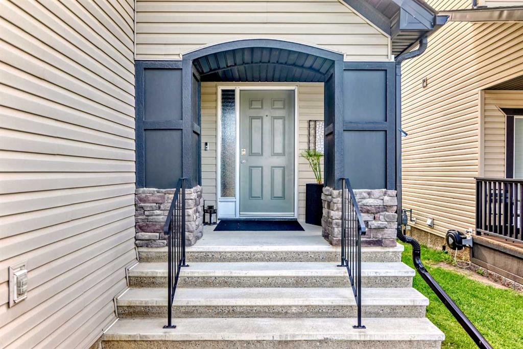 Third View of 48 Reunion Close NW, Reunion, Airdrie, Alberta, T4B 0M2