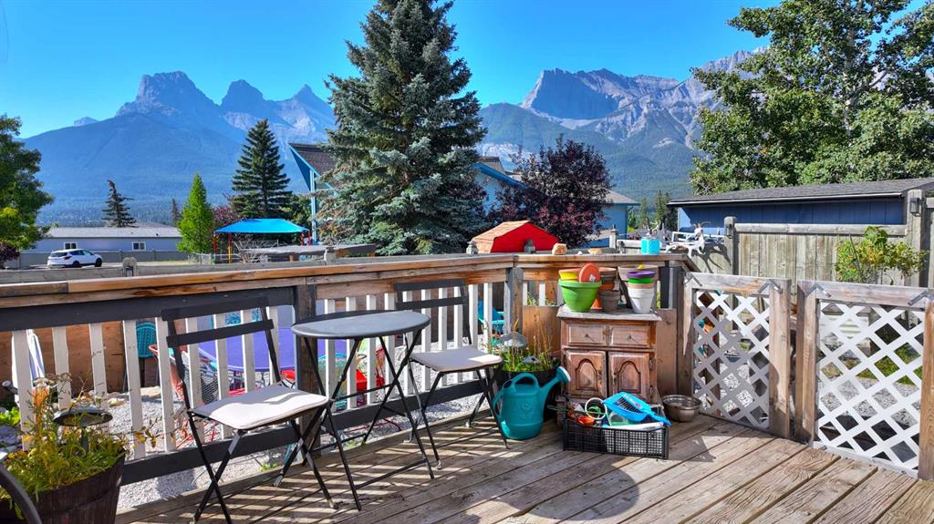 46 Grotto Way , A2251161, Alberta,