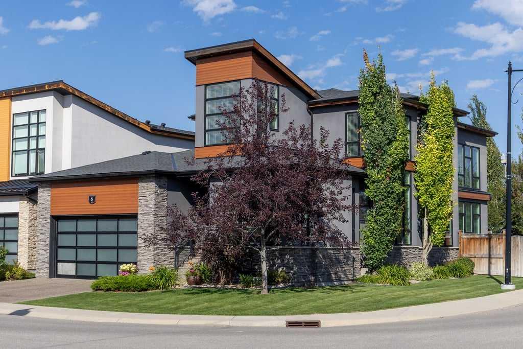 6 West Point Mews SW, A2251248, Alberta,