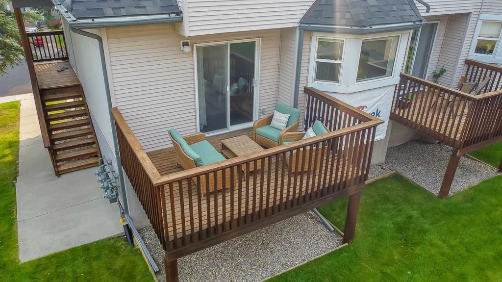 Third View of 9 Sandarac Way NW, Sandstone Valley, Calgary, Alberta, T3K 5B4