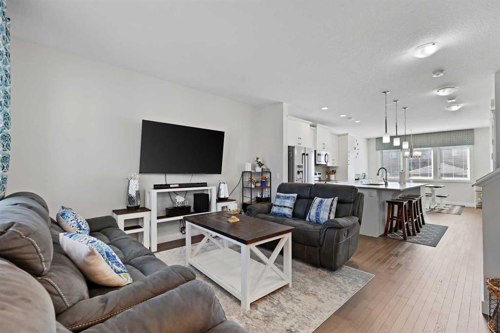 Fifth View of 653 Redstone Drive NE, Redstone, Calgary, Alberta, T3N 1L1
