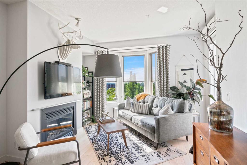 Fourth View of 301, 880 Centre Avenue NE, Bridgeland/Riverside, Calgary, Alberta, T2E 9C3