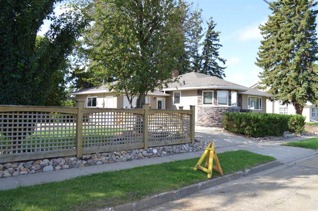 Third View of 4817 50 Avenue , NONE, Killam, Alberta, T0B2L0