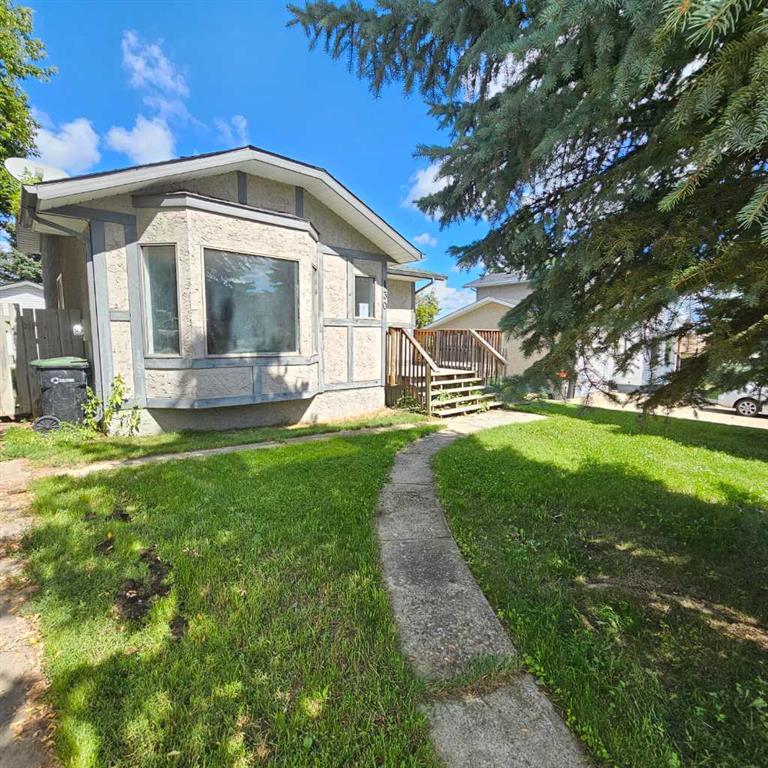 130 West Liberty Crescent , A2251431, Alberta,