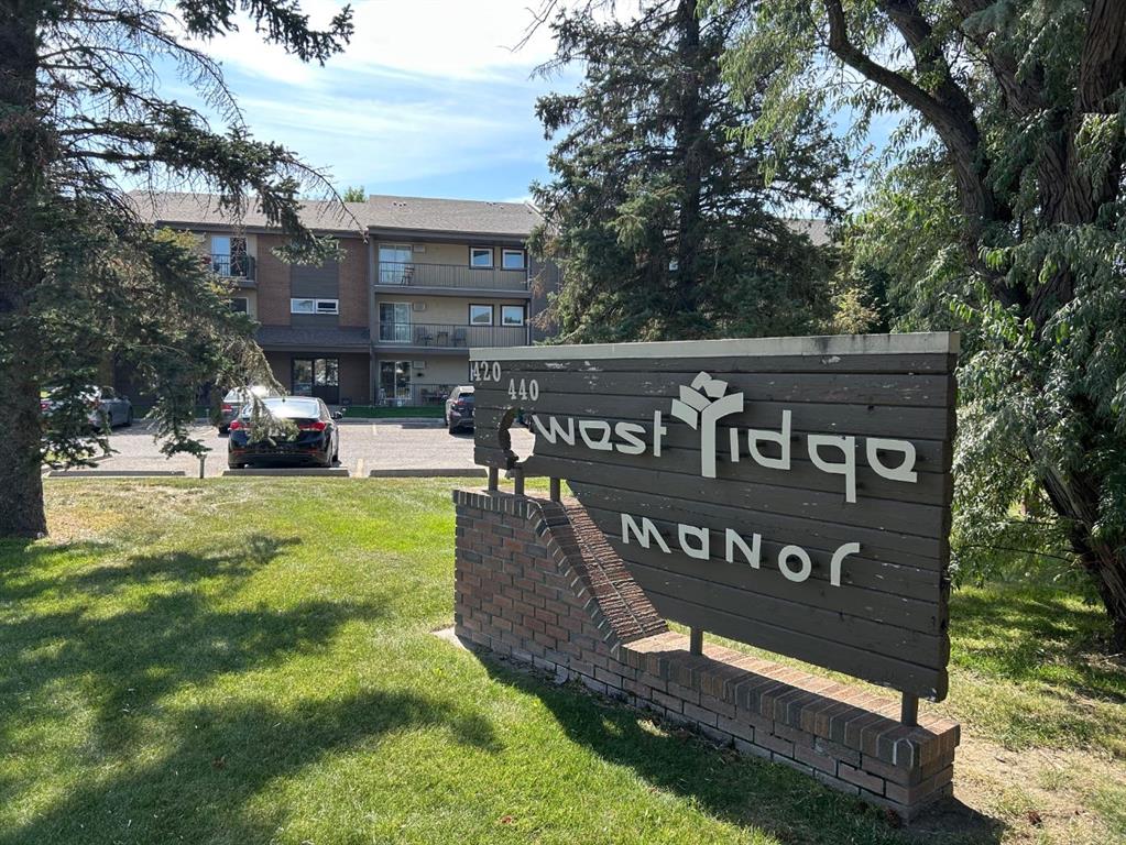 Fifth View of 308, 420 Columbia Boulevard W, Varsity Village, Lethbridge, Alberta, T1K 5R4