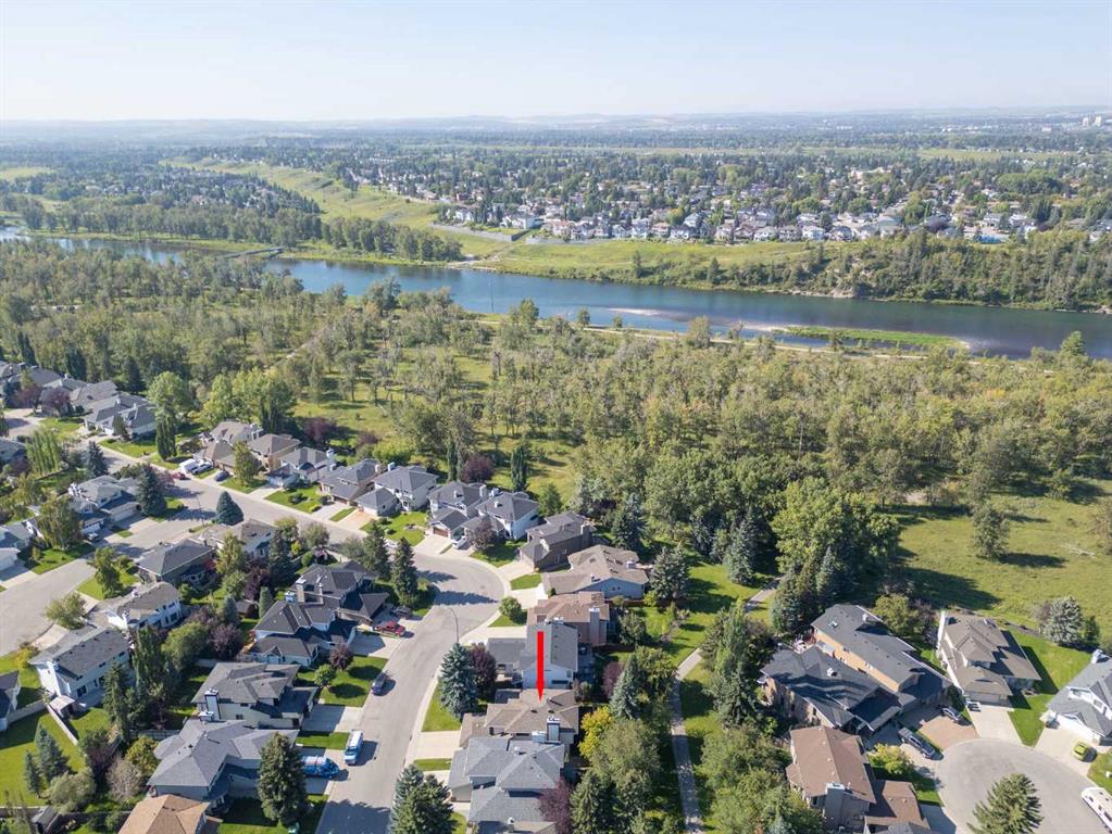 Third View of 2115 Douglasbank Crescent SE, Douglasdale/Glen, Calgary, Alberta, T2Z 2C3