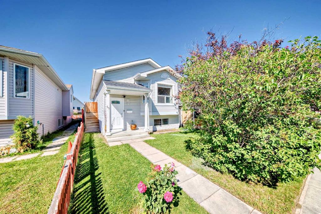 MLS® listing #104982195 for sale located at 55 Applemead Court SE