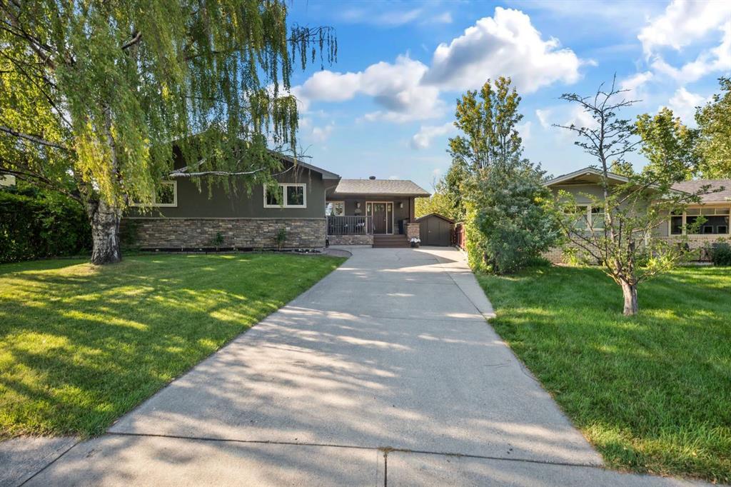 Third View of 50 Glenfield Road SW, Glendale, Calgary, Alberta, T3E 4J4