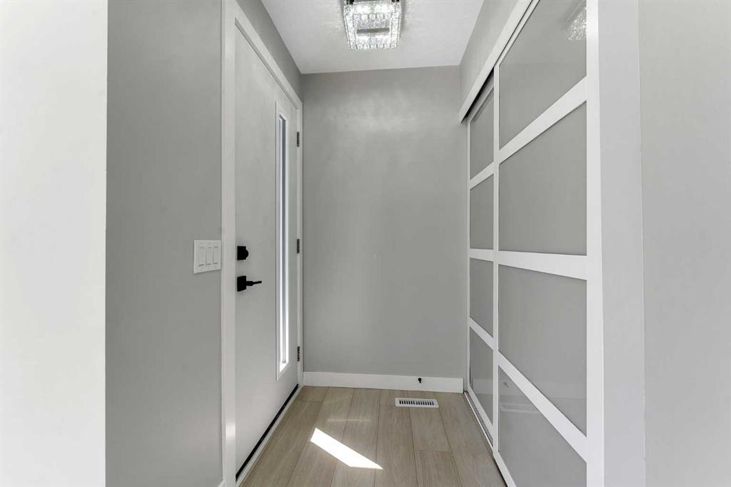 Fourth View of 73 Erin Woods Place SE, Erin Woods, Calgary, Alberta, T2B 2W5