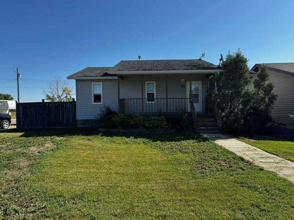 201 1 Avenue South  , A2251515, Alberta,