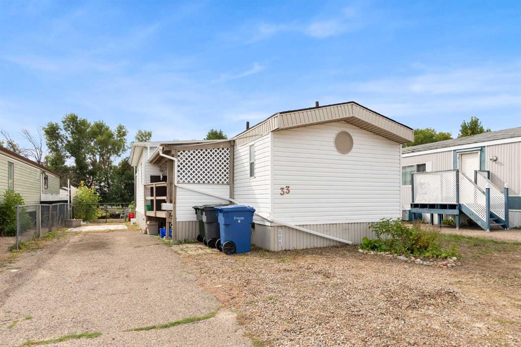 33 De Havilland Boulevard SW, A2251559, Alberta,