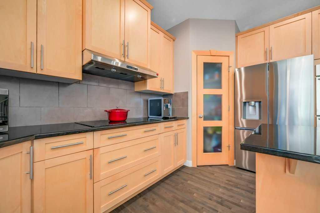 Fifth View of 164 Tuscany Glen Park NW, Tuscany, Calgary, Alberta, T3L 3E6
