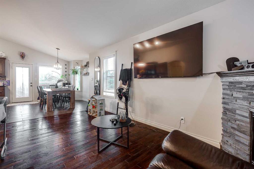 Fifth View of 4936 Aspen Lake Boulevard , Aspen Lake, Blackfalds, Alberta, T4M 0J1