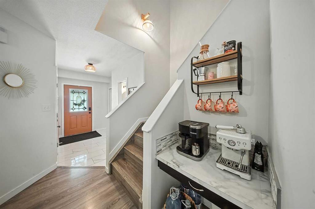 Fourth View of 4628 45 Street , Palo, Sylvan Lake, Alberta, T4S1P1