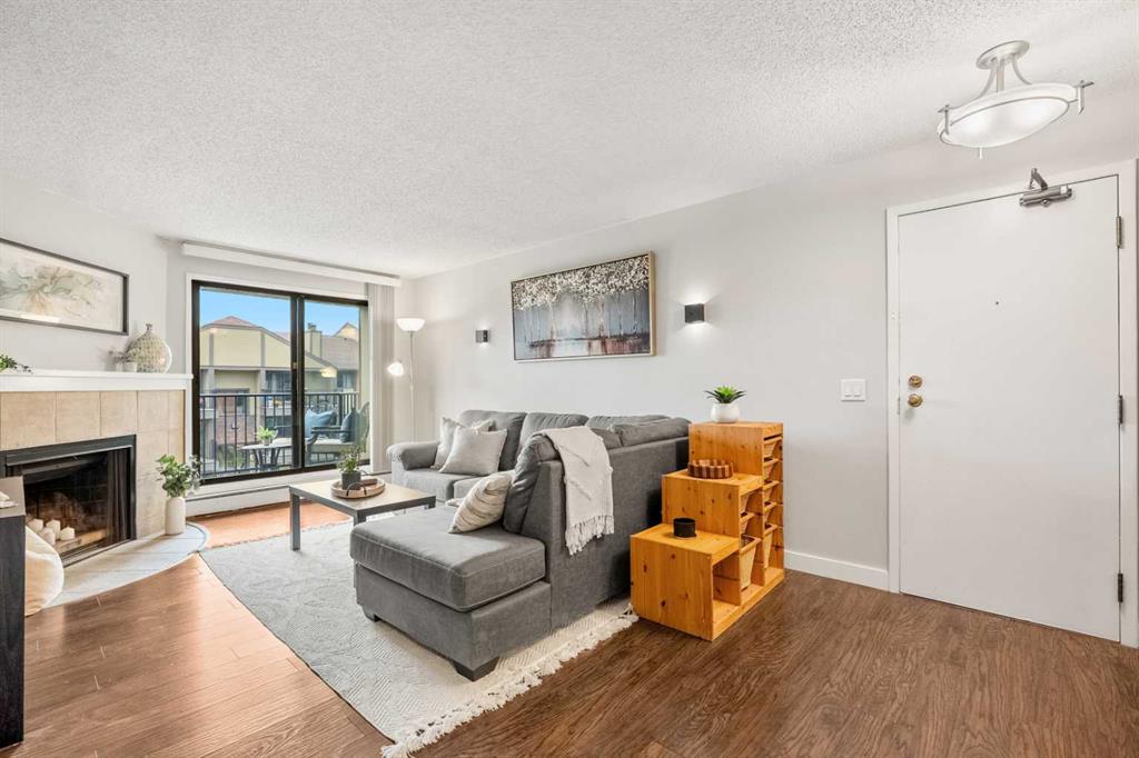 Fourth View of 4302, 13045 6 Street SW, Canyon Meadows, Calgary, Alberta, T2W 5H1