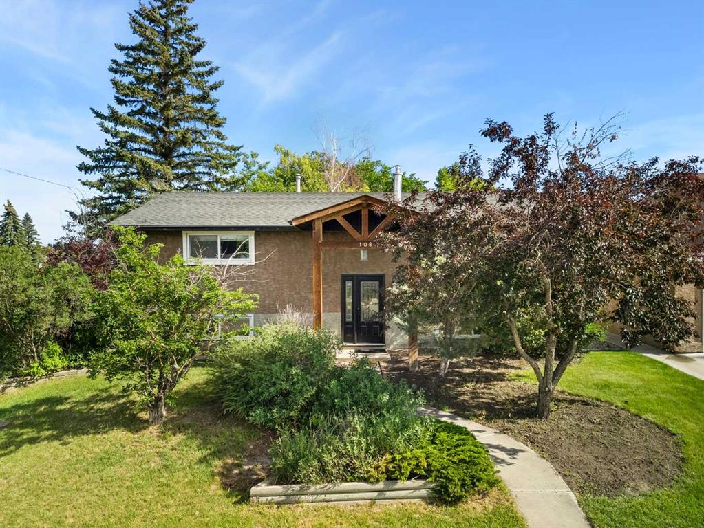 Third View of 108 Jensen Drive NE, Jensen, Airdrie, Alberta, T4B 1P7
