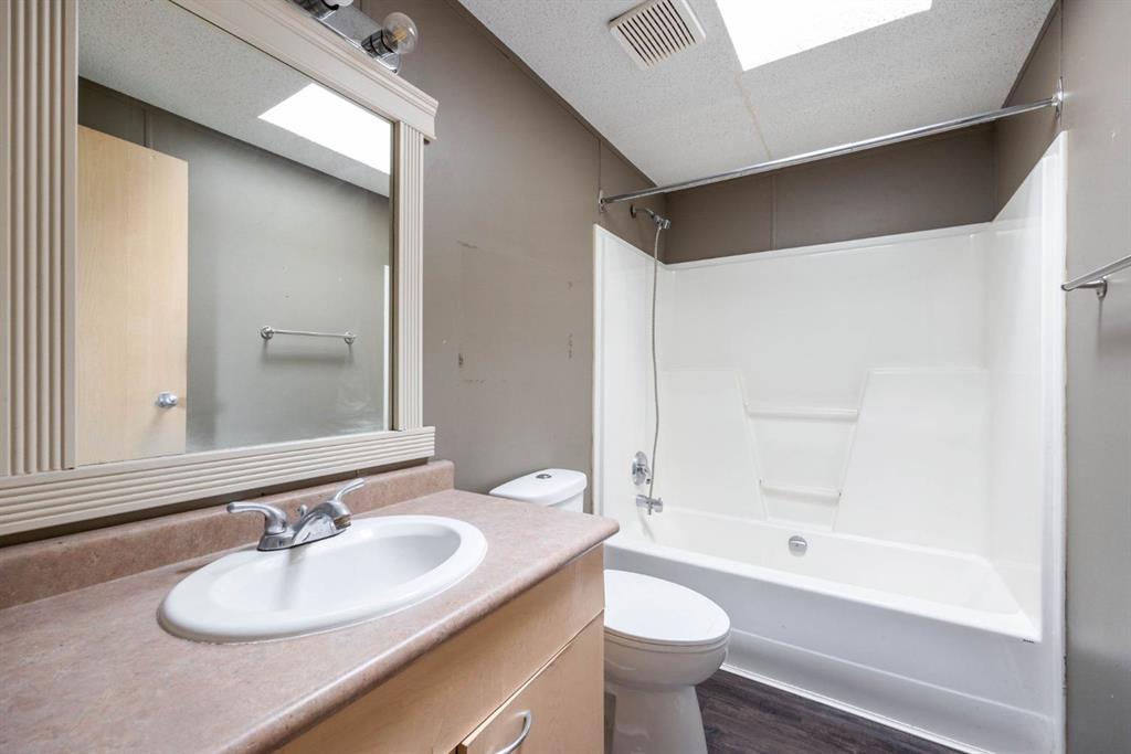 Fifth View of 313 Harpe Way , Timberlea, Fort McMurray, Alberta, T9K 2L1