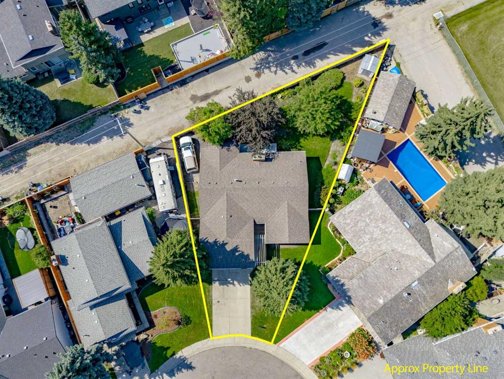 Third View of 116 Lake Tahoe Green SE, Lake Bonavista, Calgary, Alberta, T2J4X6