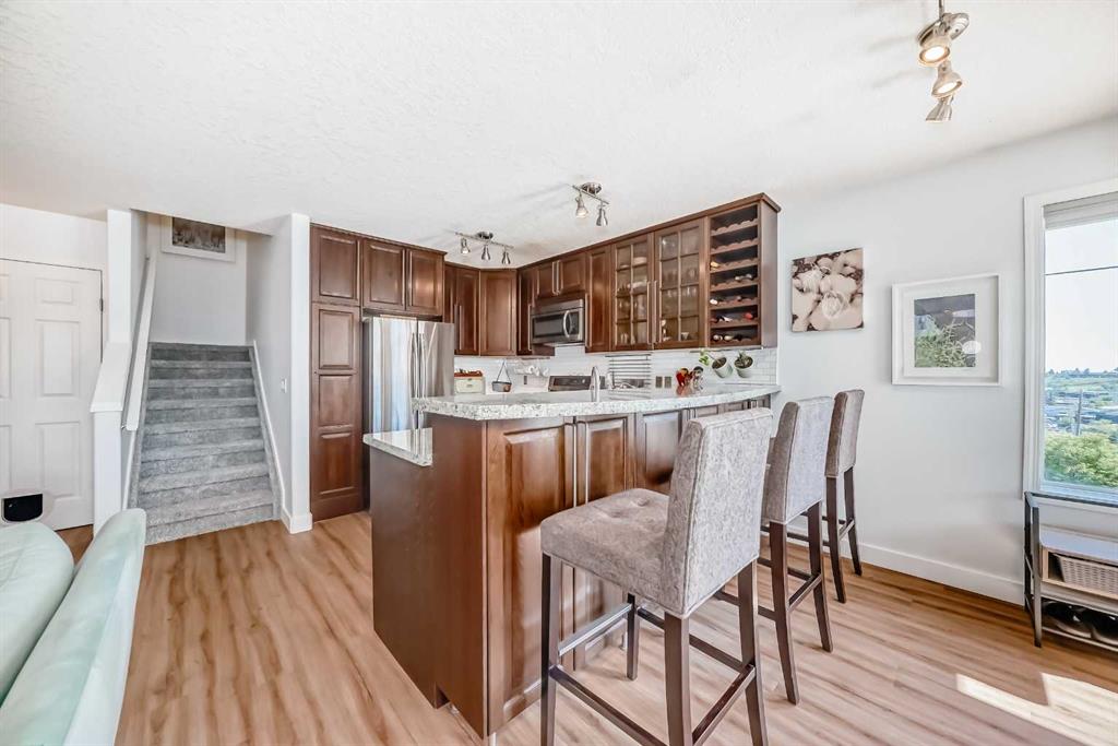 Fourth View of #1, 18 34 Avenue SW, Erlton, Calgary, Alberta, T2S 2Z2