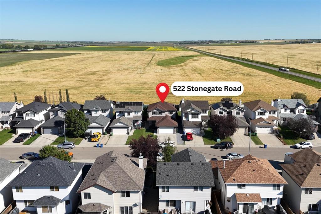 Third View of 522 Stonegate Road NW, Stonegate, Airdrie, Alberta, T4B 3A1
