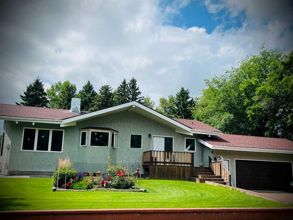 207 Moon River Drive , A2251888, Alberta,