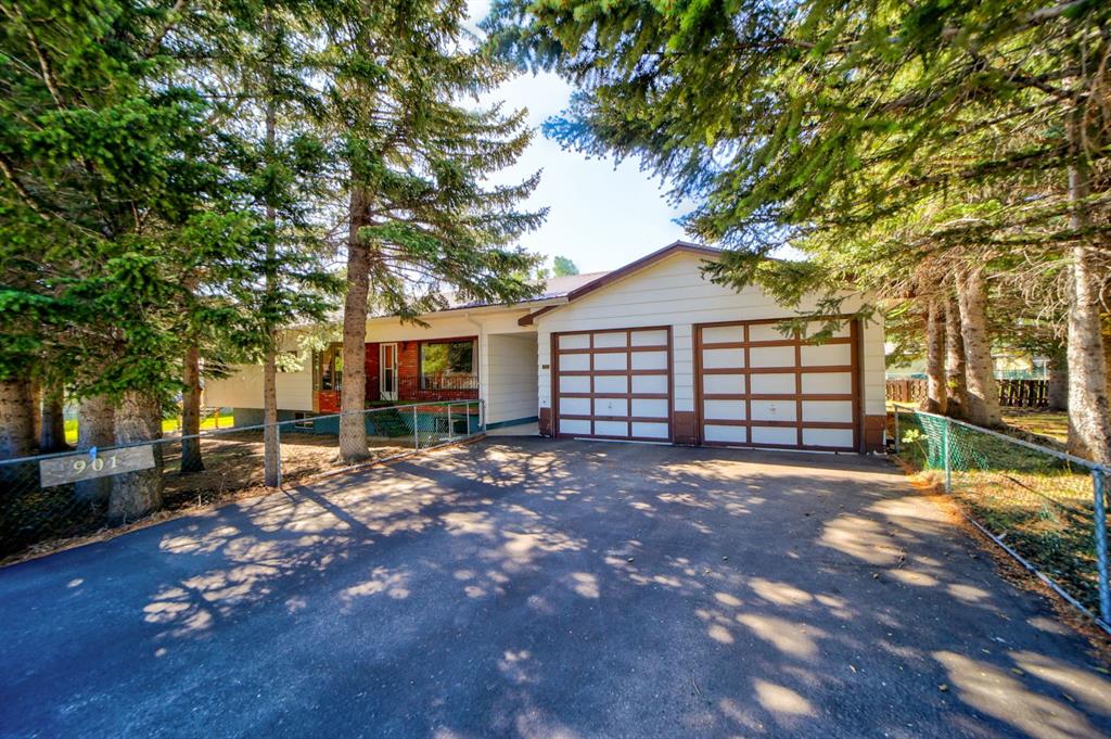 Second View of 901 230 Street , NONE, Hillcrest, Alberta, T0K1C0
