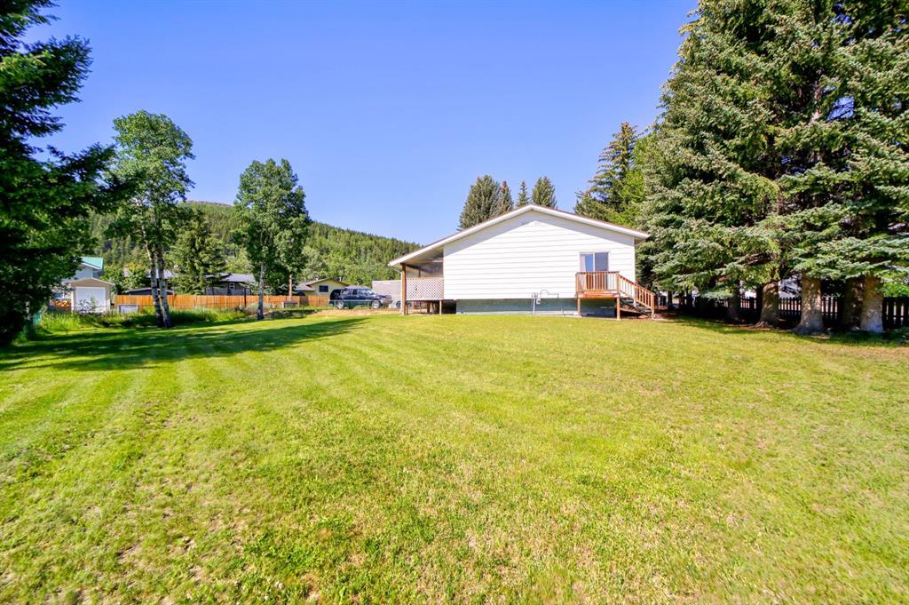 Fifth View of 901 230 Street , NONE, Hillcrest, Alberta, T0K1C0