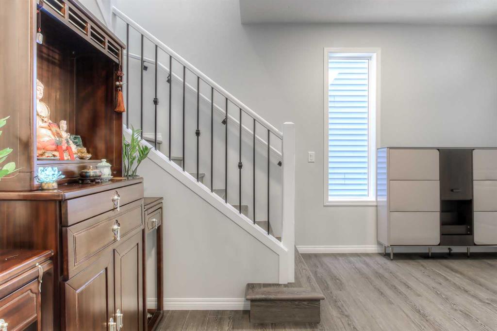 Fifth View of 17 Calhoun Crescent NE, Livingston, Calgary, Alberta, T3P 1P1