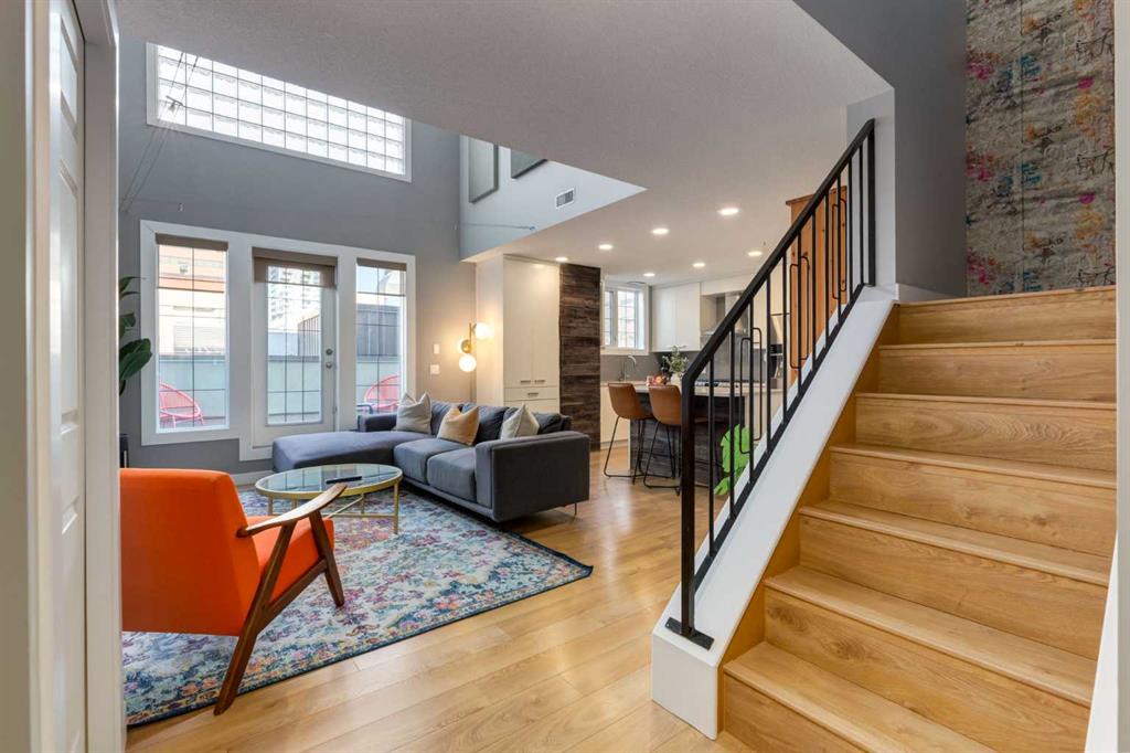 Third View of 301, 638 11 Avenue SW, Beltline, Calgary, Alberta, T2R 0E2