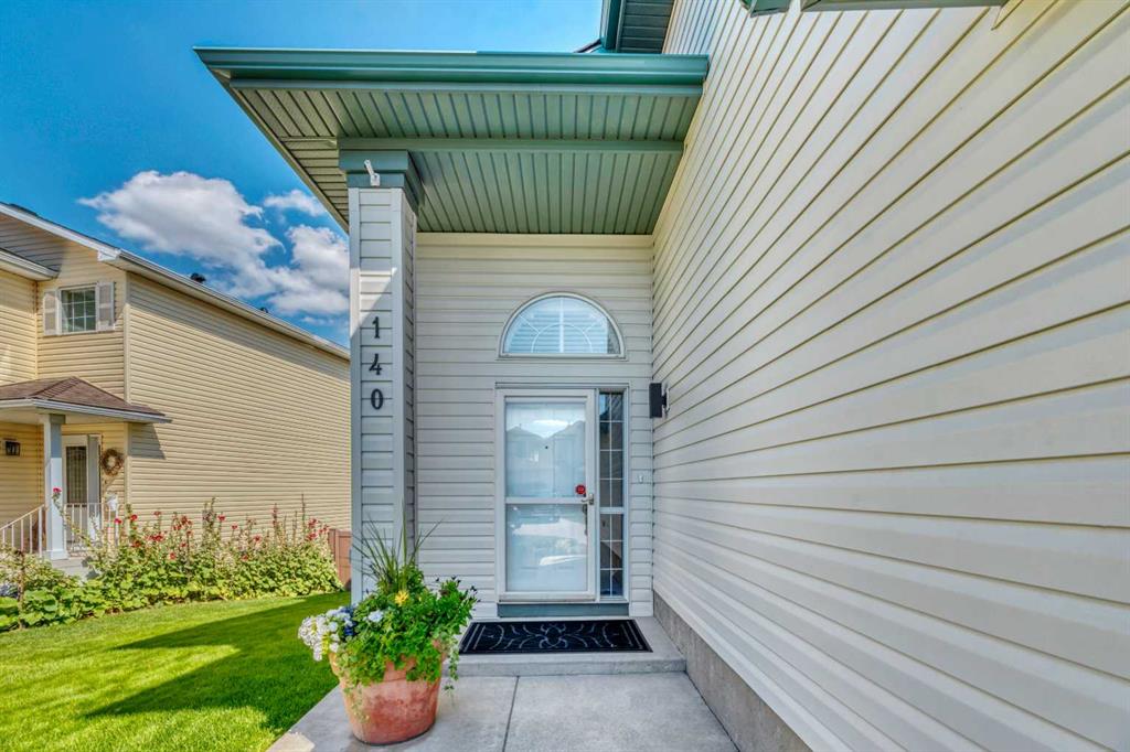 Fifth View of 140 Harvest Creek Court NE, Harvest Hills, Calgary, Alberta, T3K 4N8