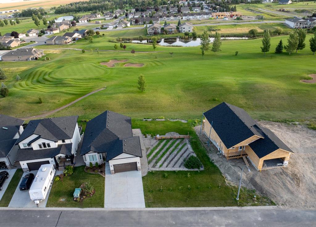 702 Fairways Drive , A2252049, Alberta,
