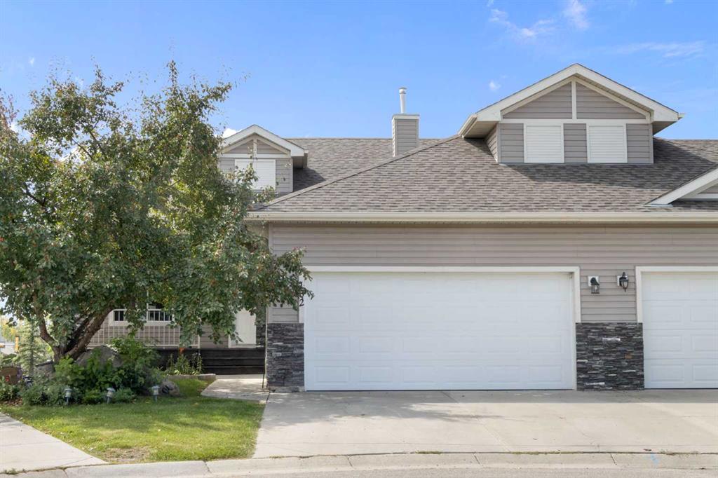 152 Cove Rise , A2252080, Alberta,