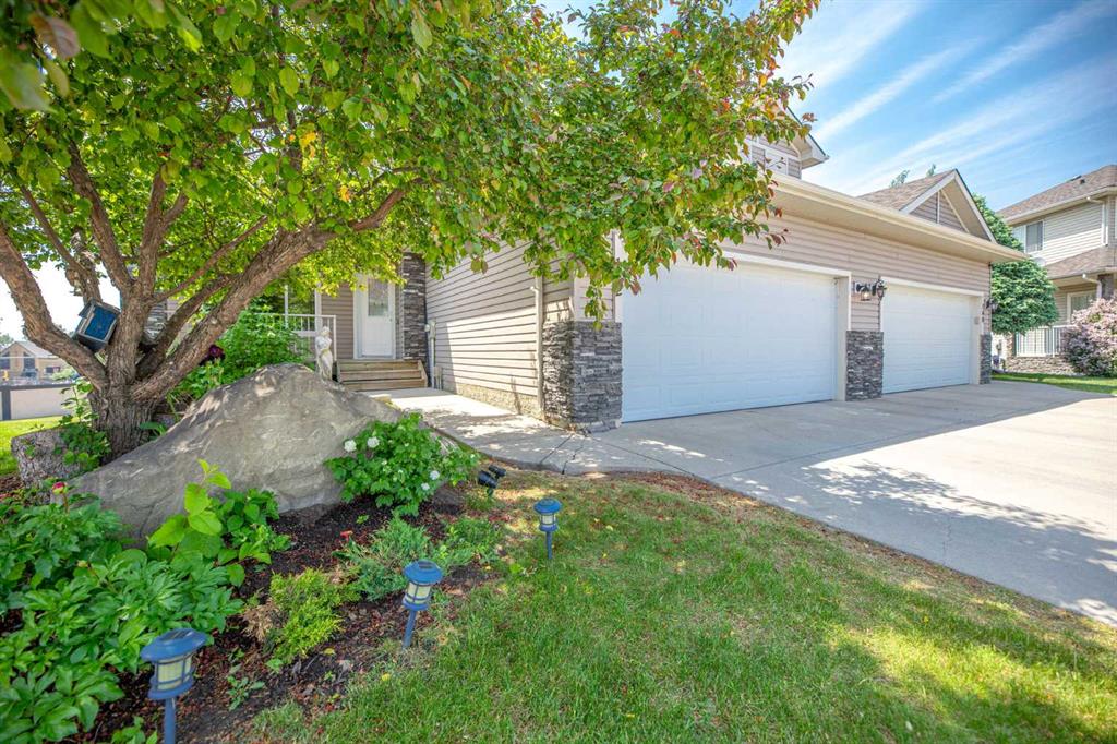Third View of 152 Cove Rise , The Cove, Chestermere, Alberta, T1X 1S7